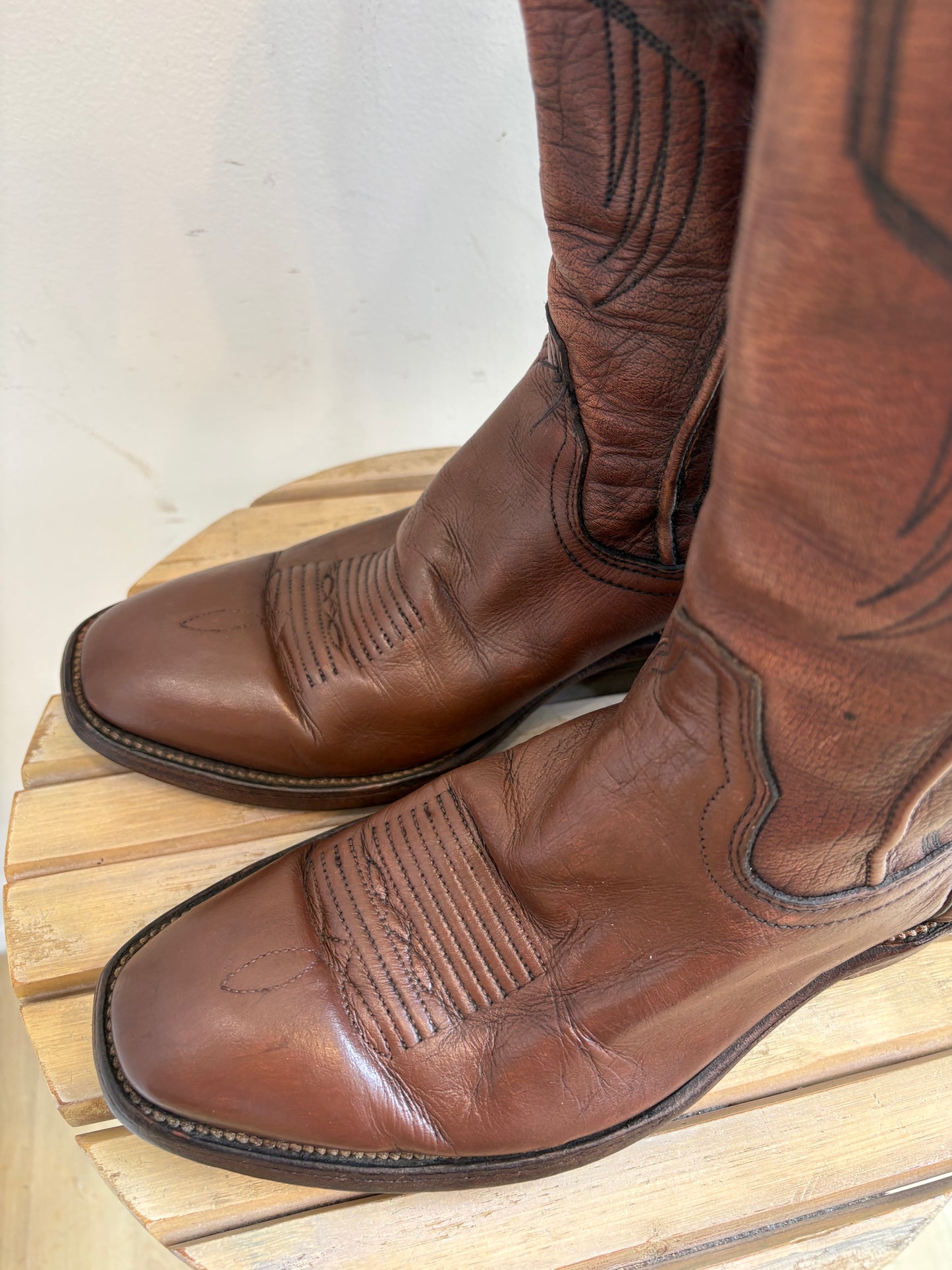 Vintage FRYE brown leather boots