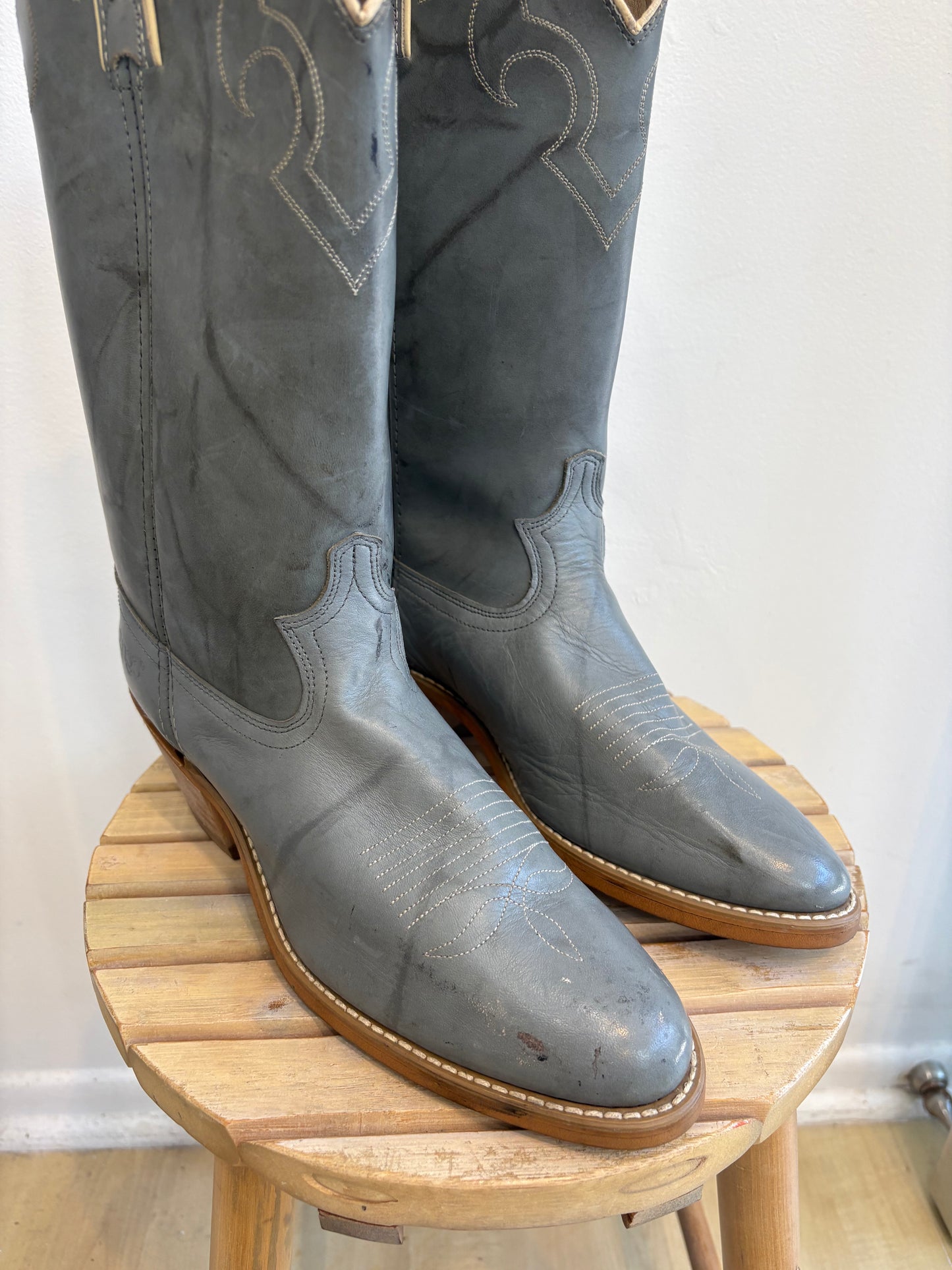 Dingo Grey Leather Cowboy Boots