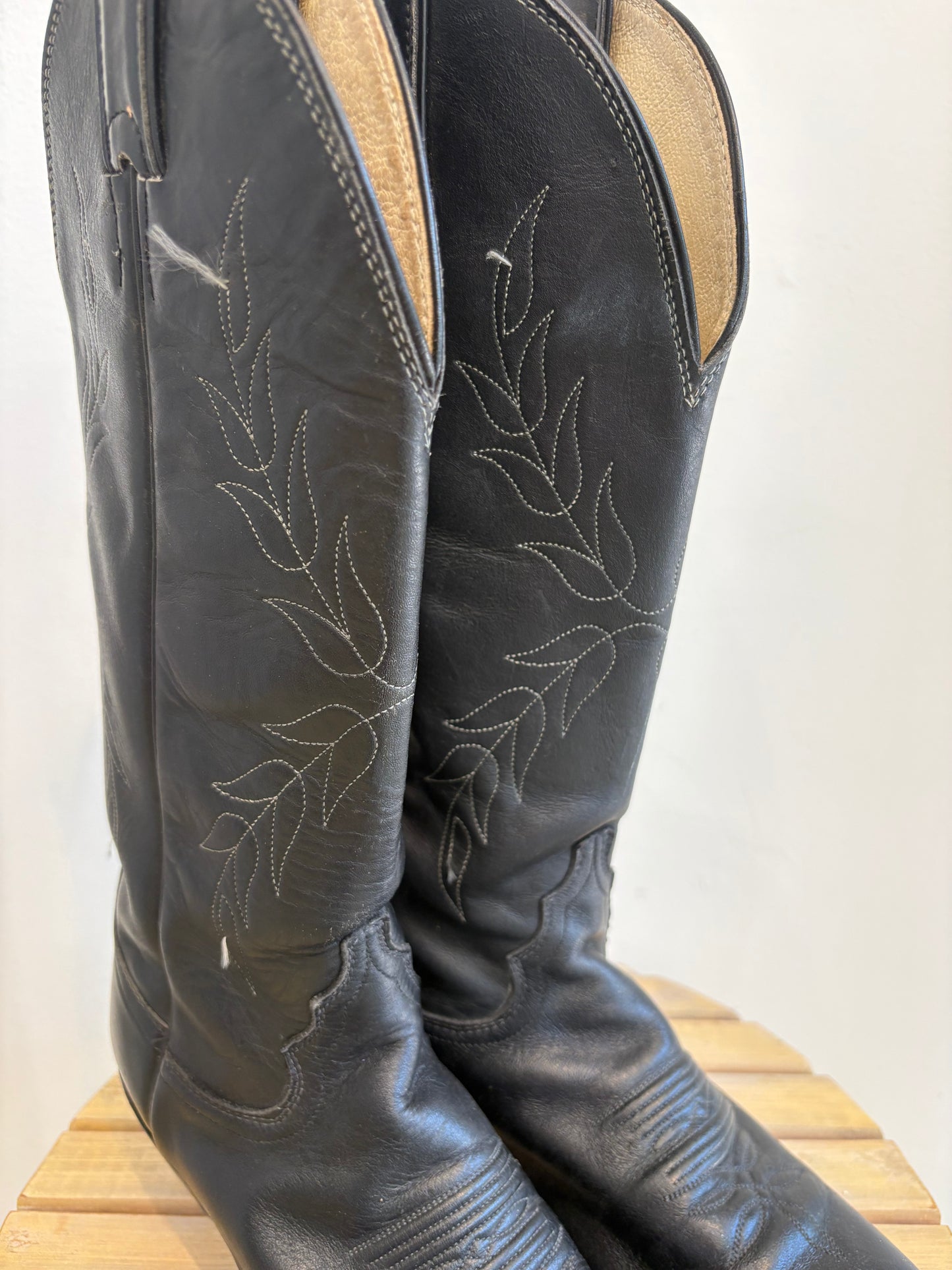 Dingo Grey Leather Cowboy Boots