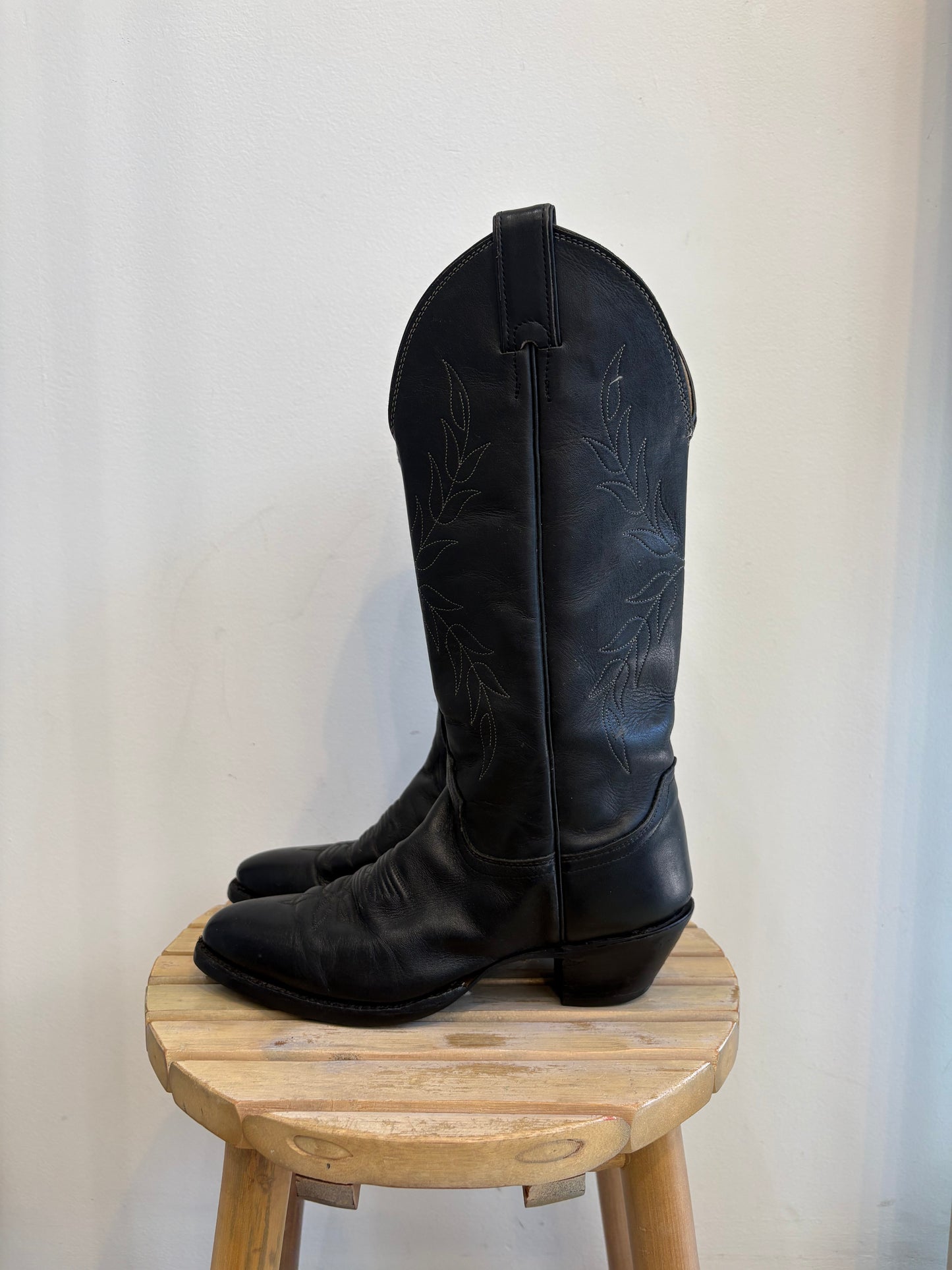 Justin Black Leather Cowboy Boots