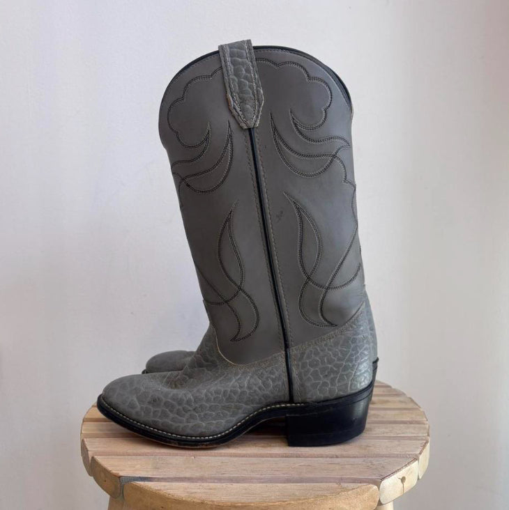 Grey/silver cowgirl boots