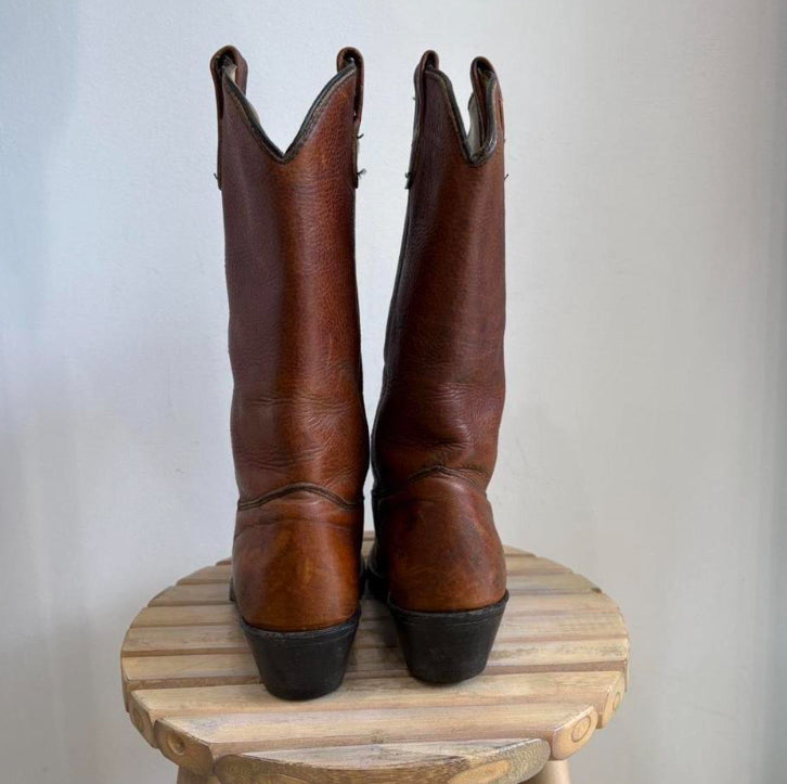 Brown cowgirl boots