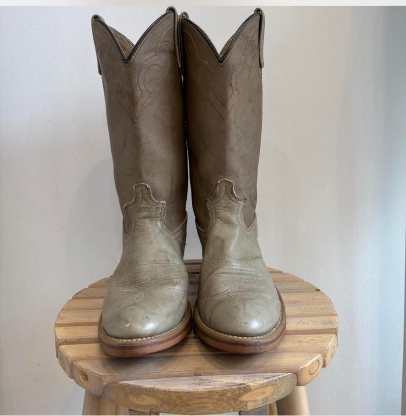 Faded khaki western boots