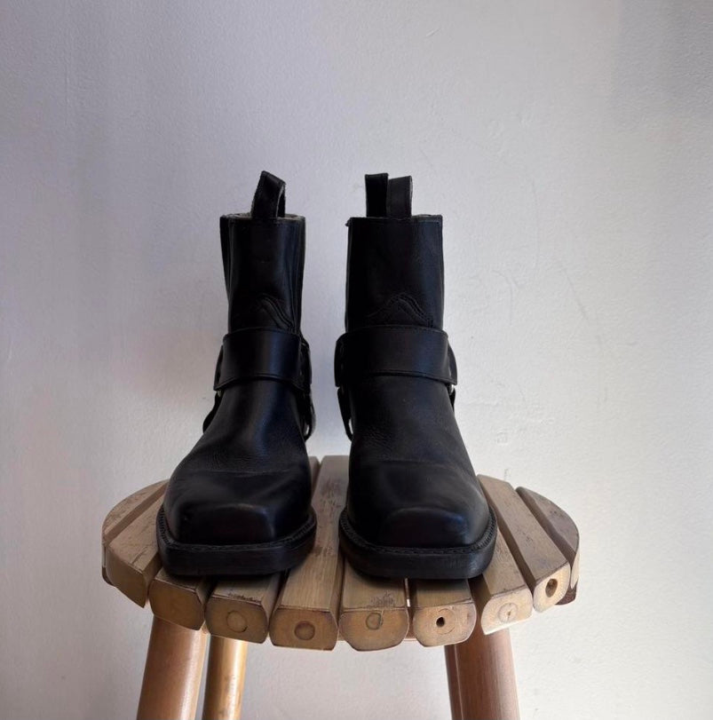 Black biker boots