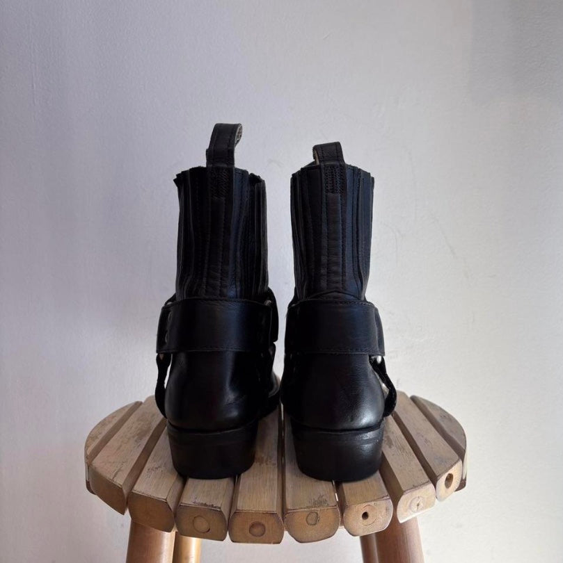Black biker boots