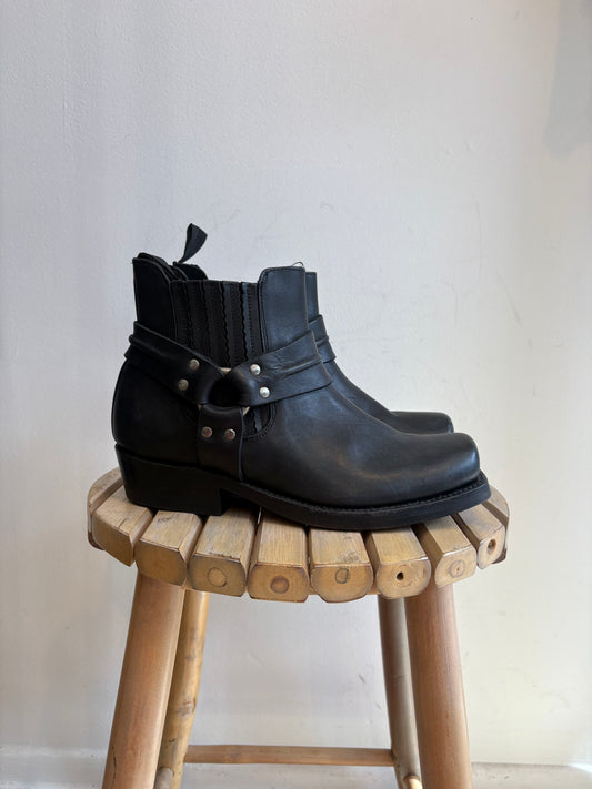 Black biker boots