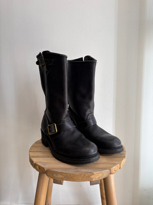 Black biker boots